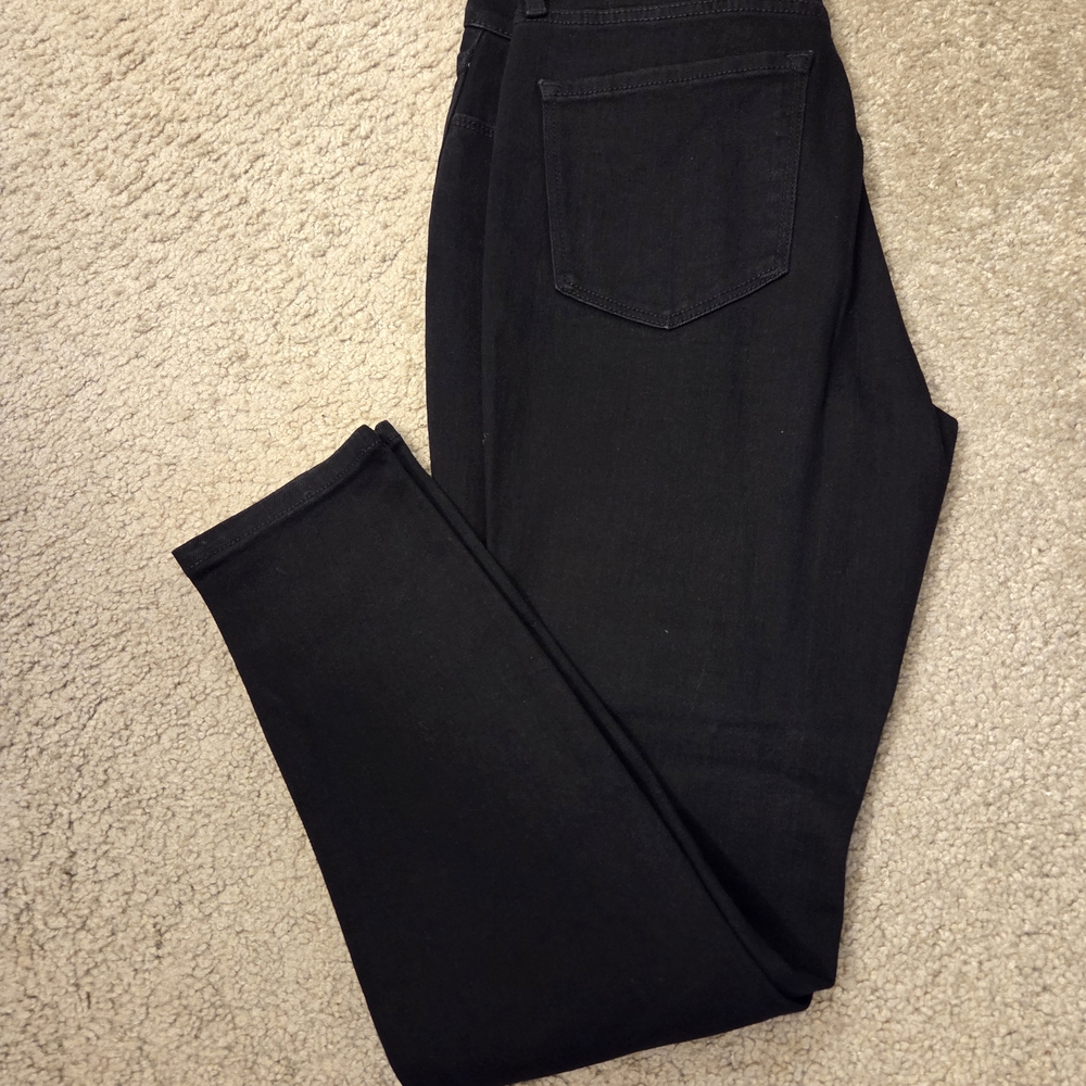 Old Navy Black Super-Skinny Jeans